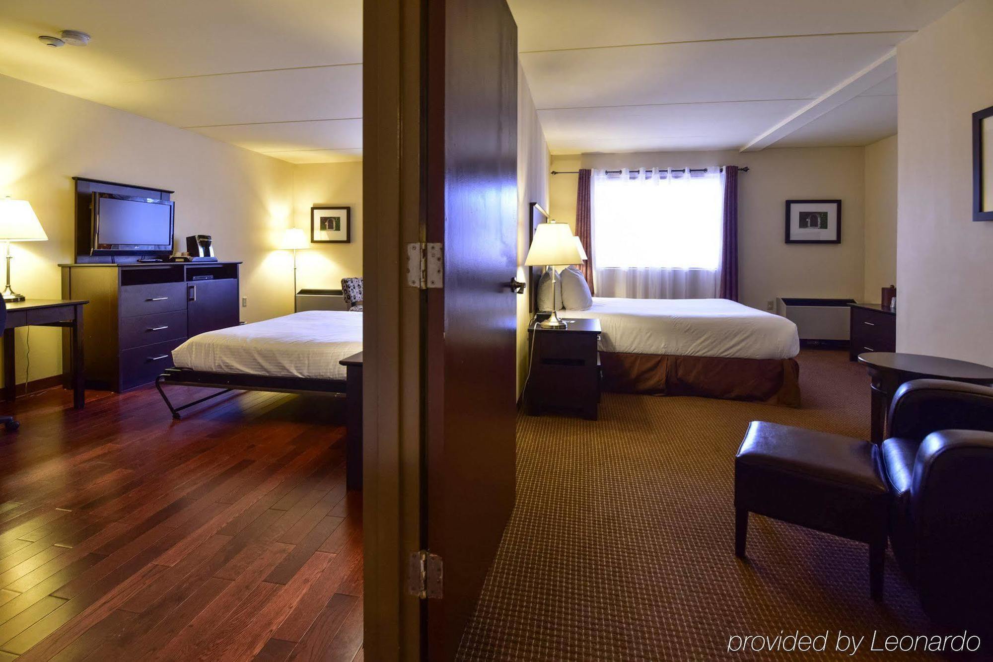 Clarion & Conference Centre Hotel